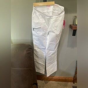 White scrub pants Knit waistband, Flared leg, Six pockets